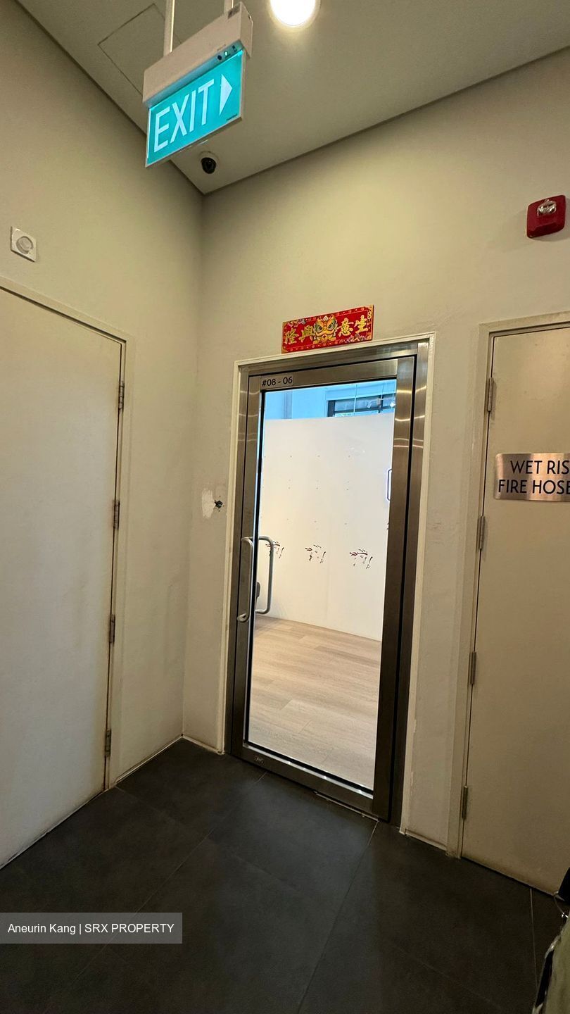 Tahir Building (D1), Office #566627321